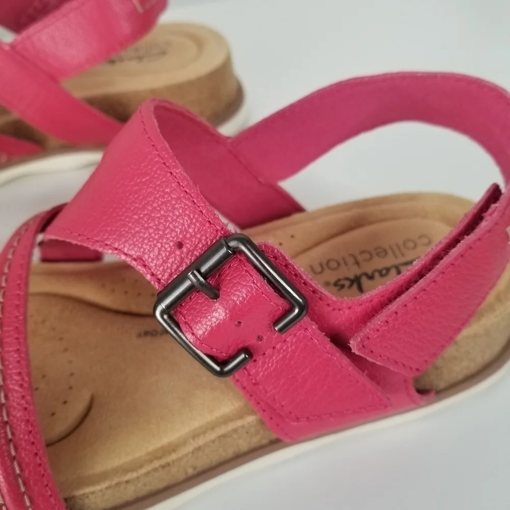 Clarks Brynn Step Adjustable Crossover Strap Sandals Size 5.5M Hot Pink